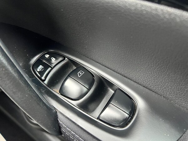 Used Nissan Qashqai 2016 for sale - 76237123: Photo 16