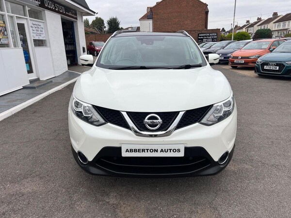 Used Nissan Qashqai 2016 for sale - 76237123: Photo 2
