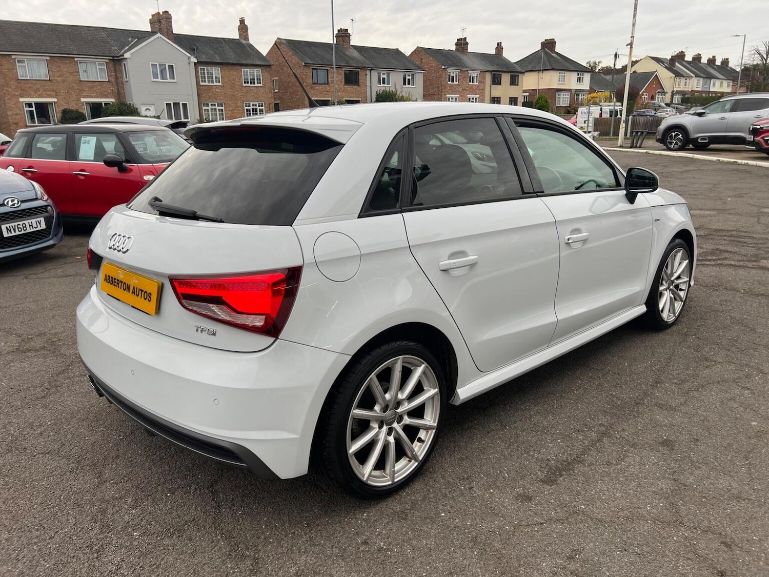 Used Audi A1 2017 for sale - 76725745: Photo 6