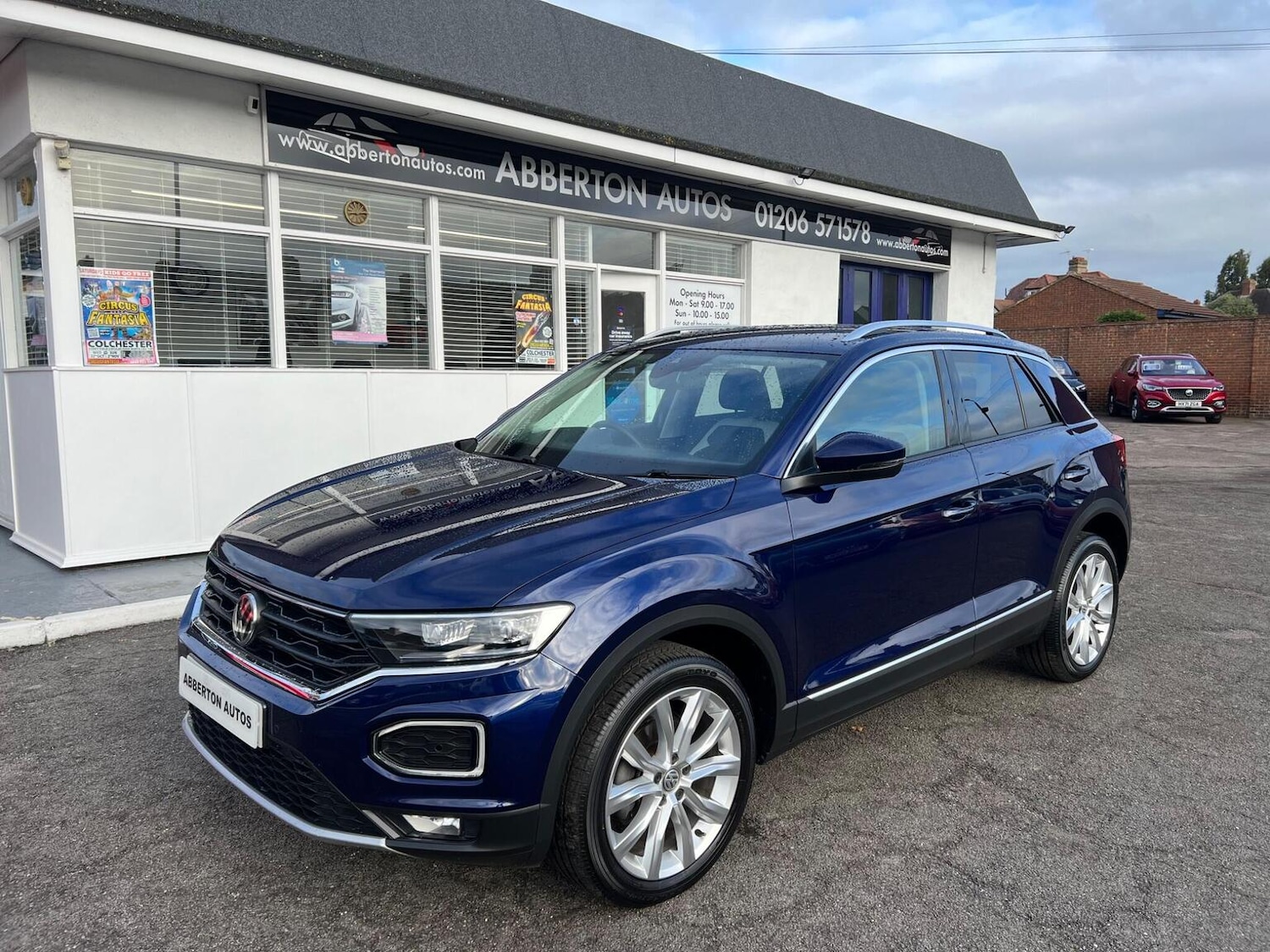Used Volkswagen T-Roc 2019 for sale - 76374171: Photo 1