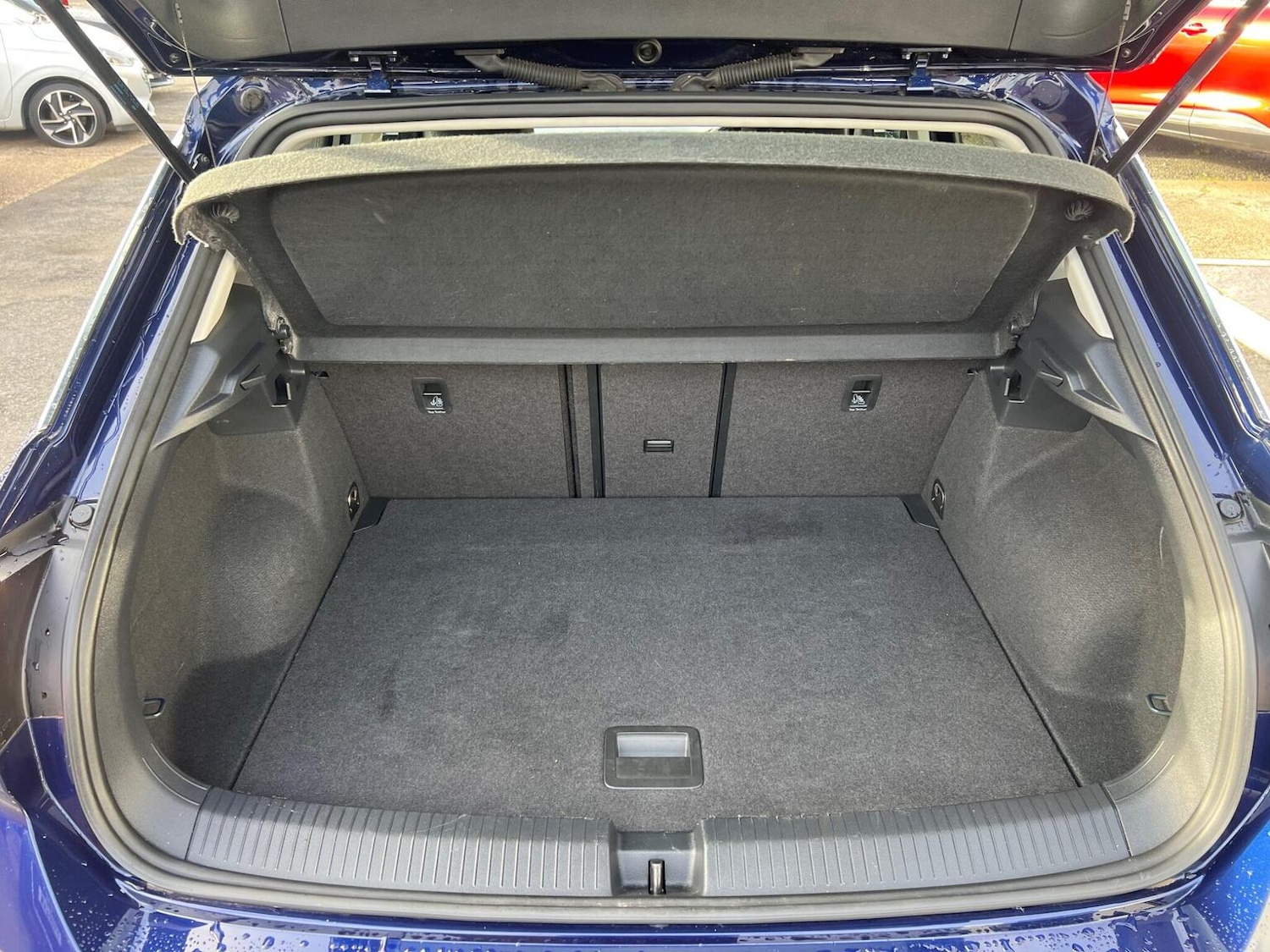 Used Volkswagen T-Roc 2019 for sale - 76374171: Photo 25