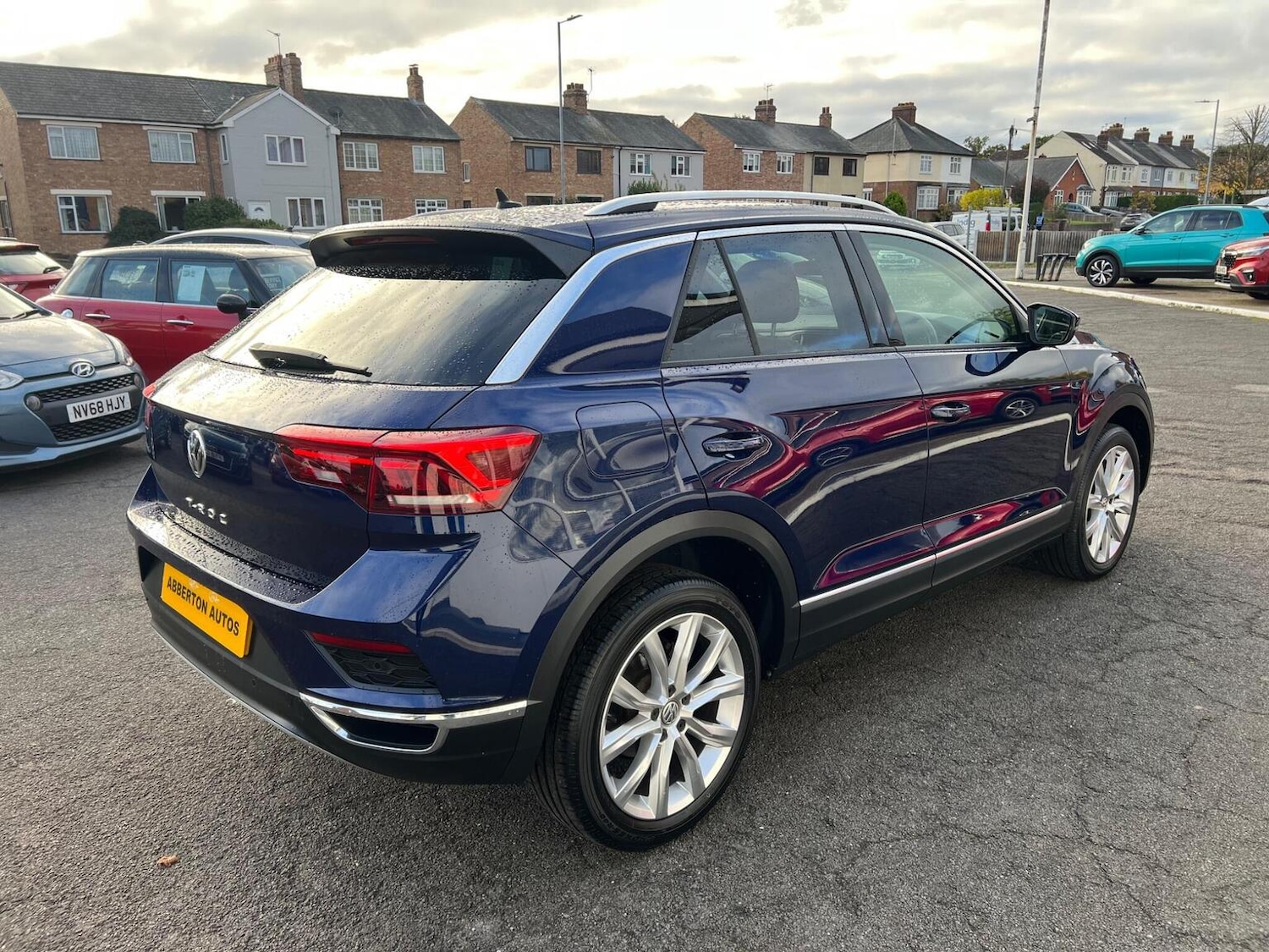 Used Volkswagen T-Roc 2019 for sale - 76374171: Photo 4