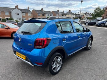 Used Dacia Sandero Stepway 2017 for sale - 75667868: Photo