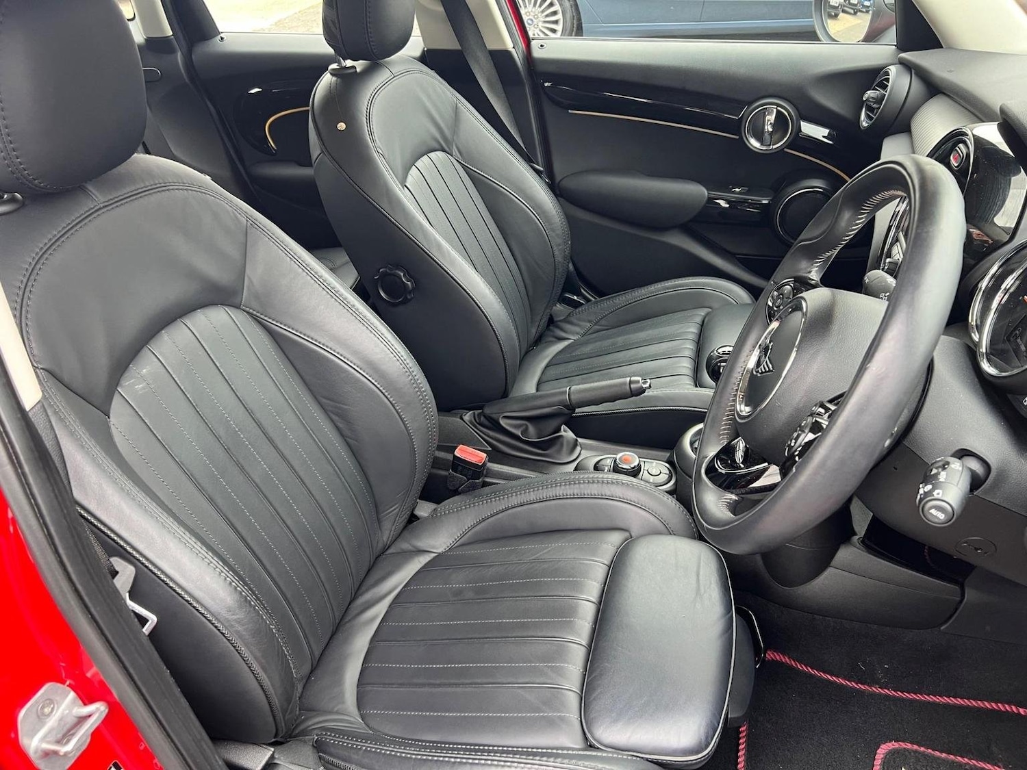 Used MINI Hatch 2019 for sale - 76299058: Photo 14