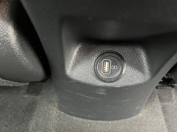 Used Kia Stonic 2022 for sale - 74543241: Photo 23