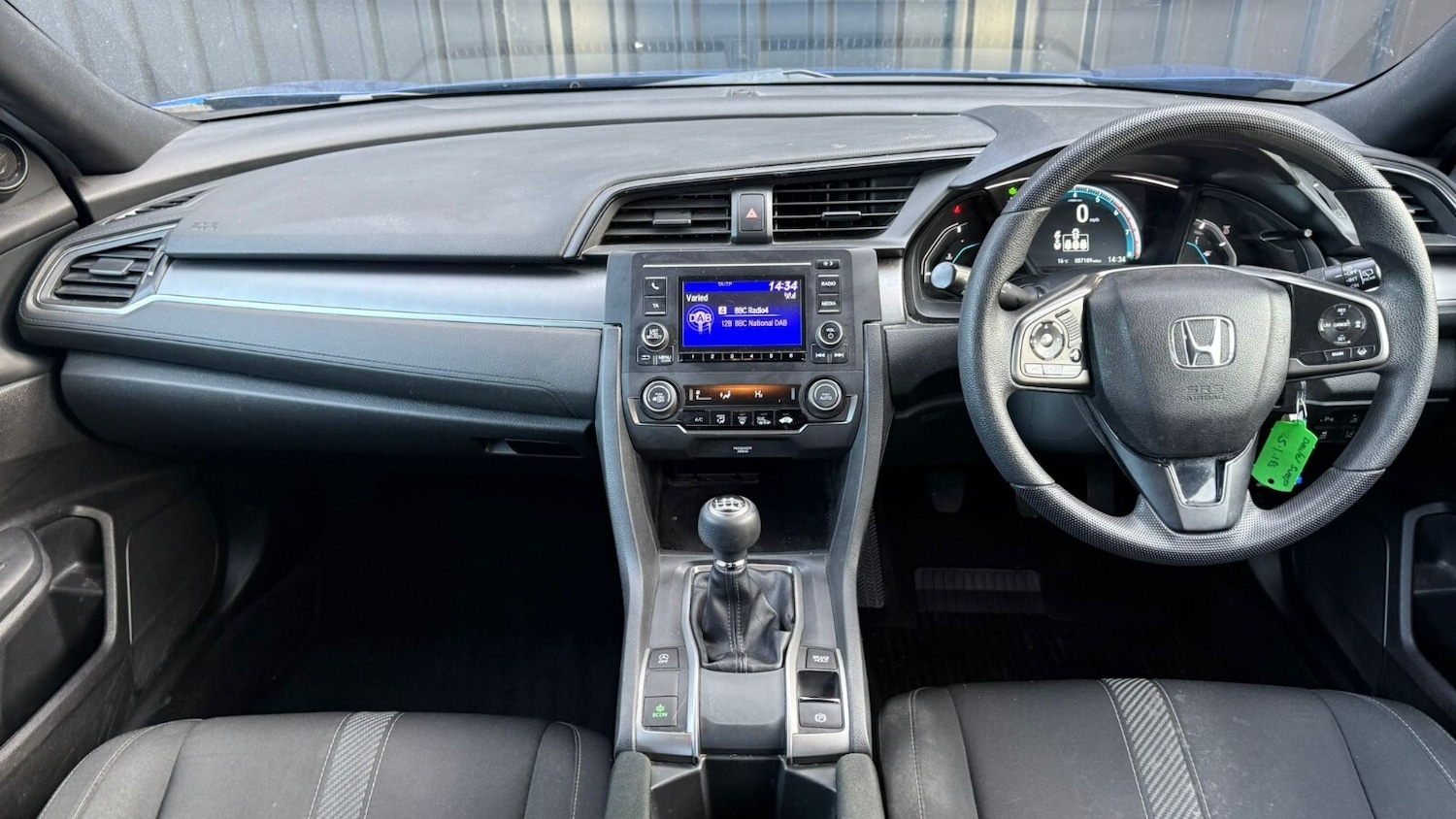 Used Honda Civic 2018 for sale - 76575177: Photo 16