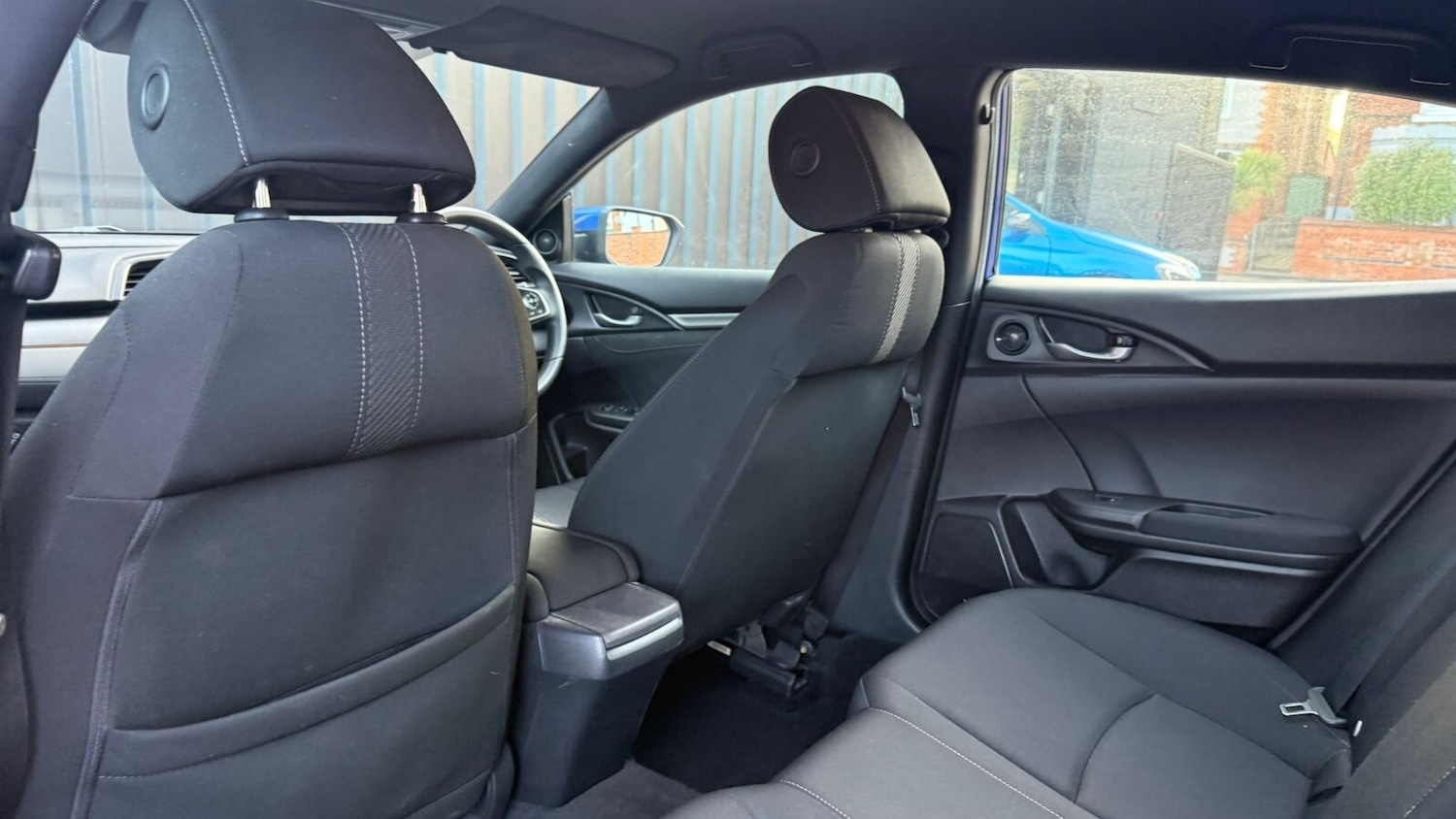 Used Honda Civic 2018 for sale - 76575177: Photo 27