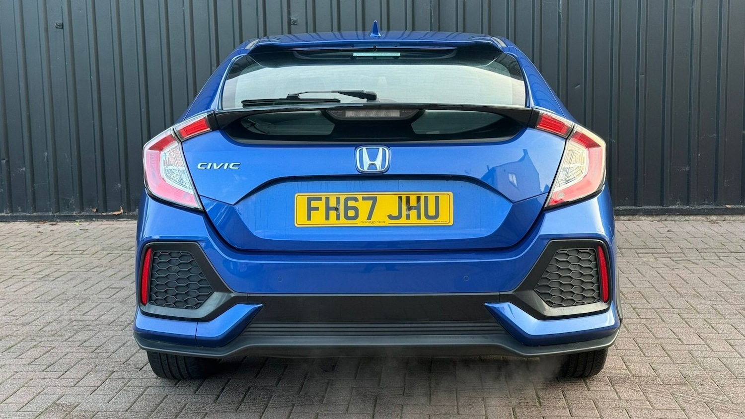 Used Honda Civic 2018 for sale - 76575177: Photo 7