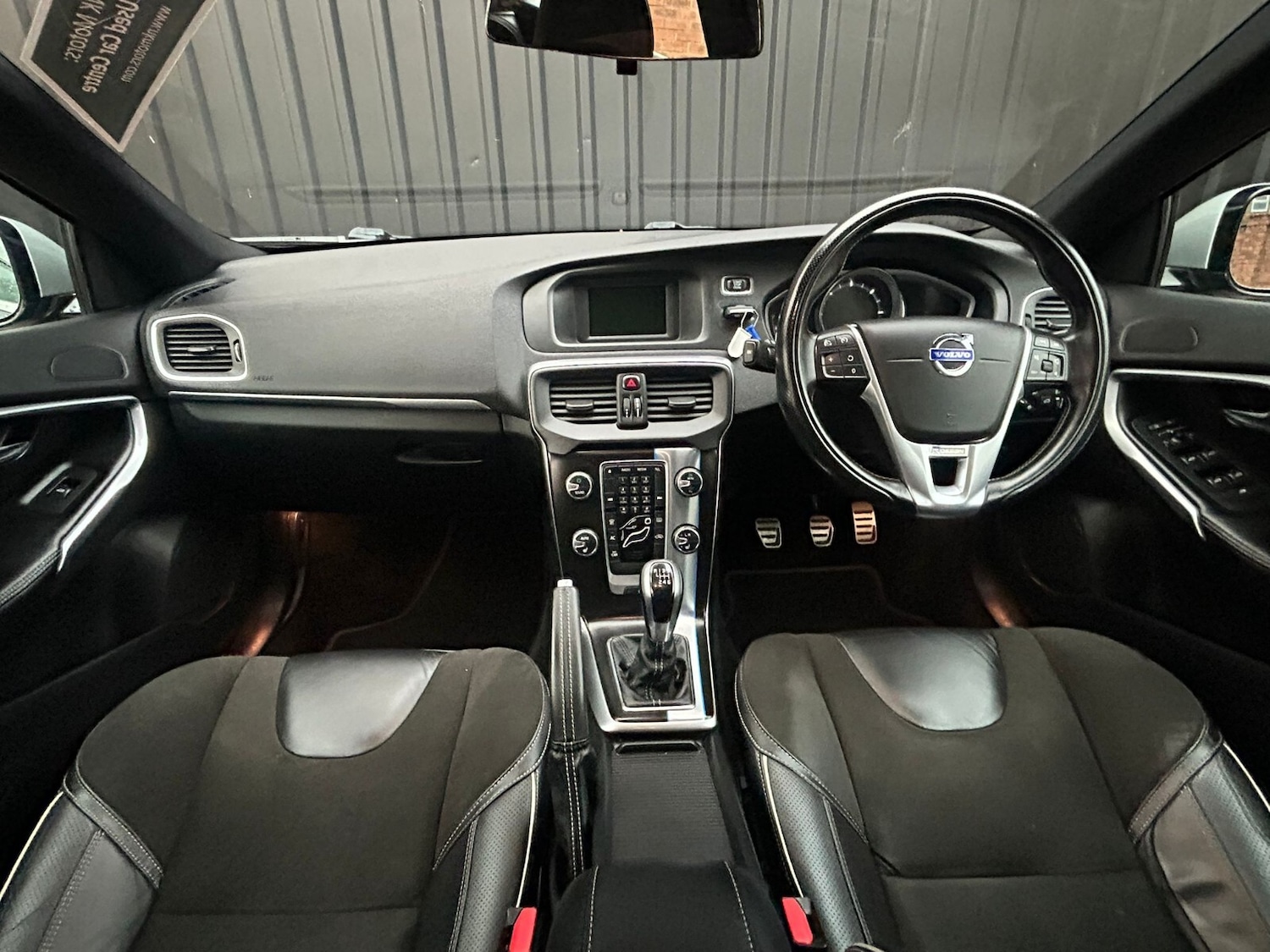 Used Volvo V40 2014 for sale - 76888693: Photo 20