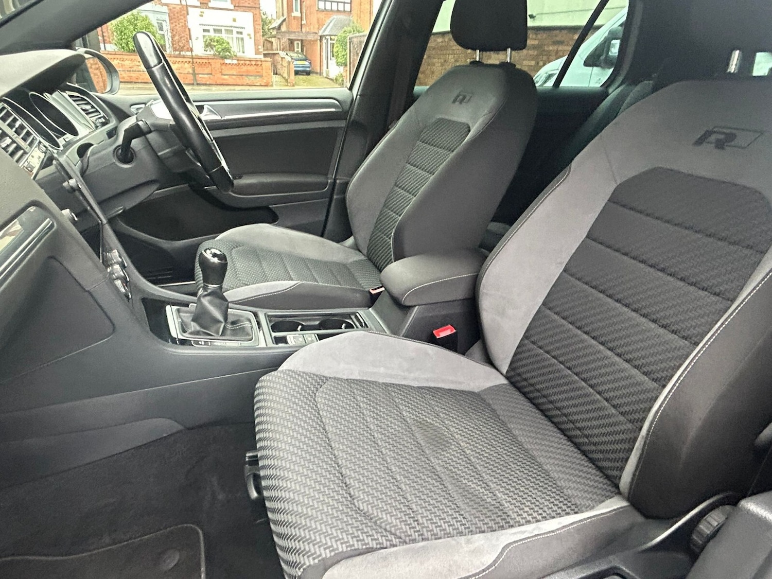 Used Volkswagen Golf 2019 for sale - 76773165: Photo 34