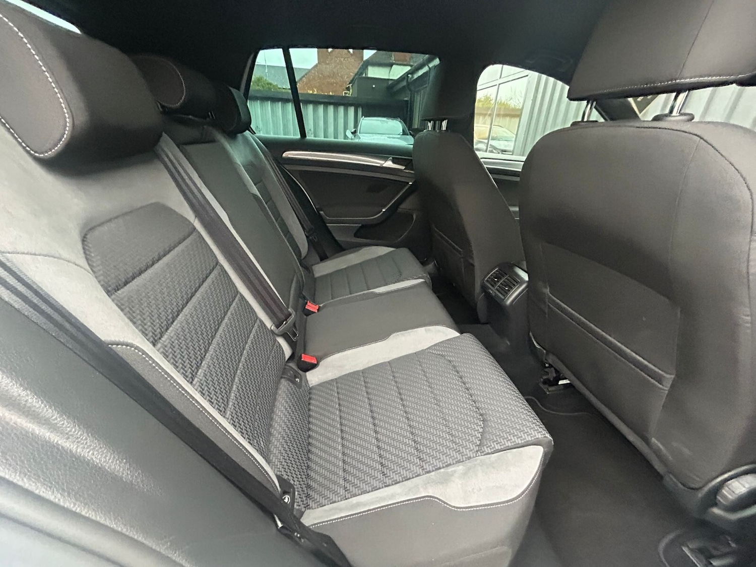 Used Volkswagen Golf 2019 for sale - 76773165: Photo 35