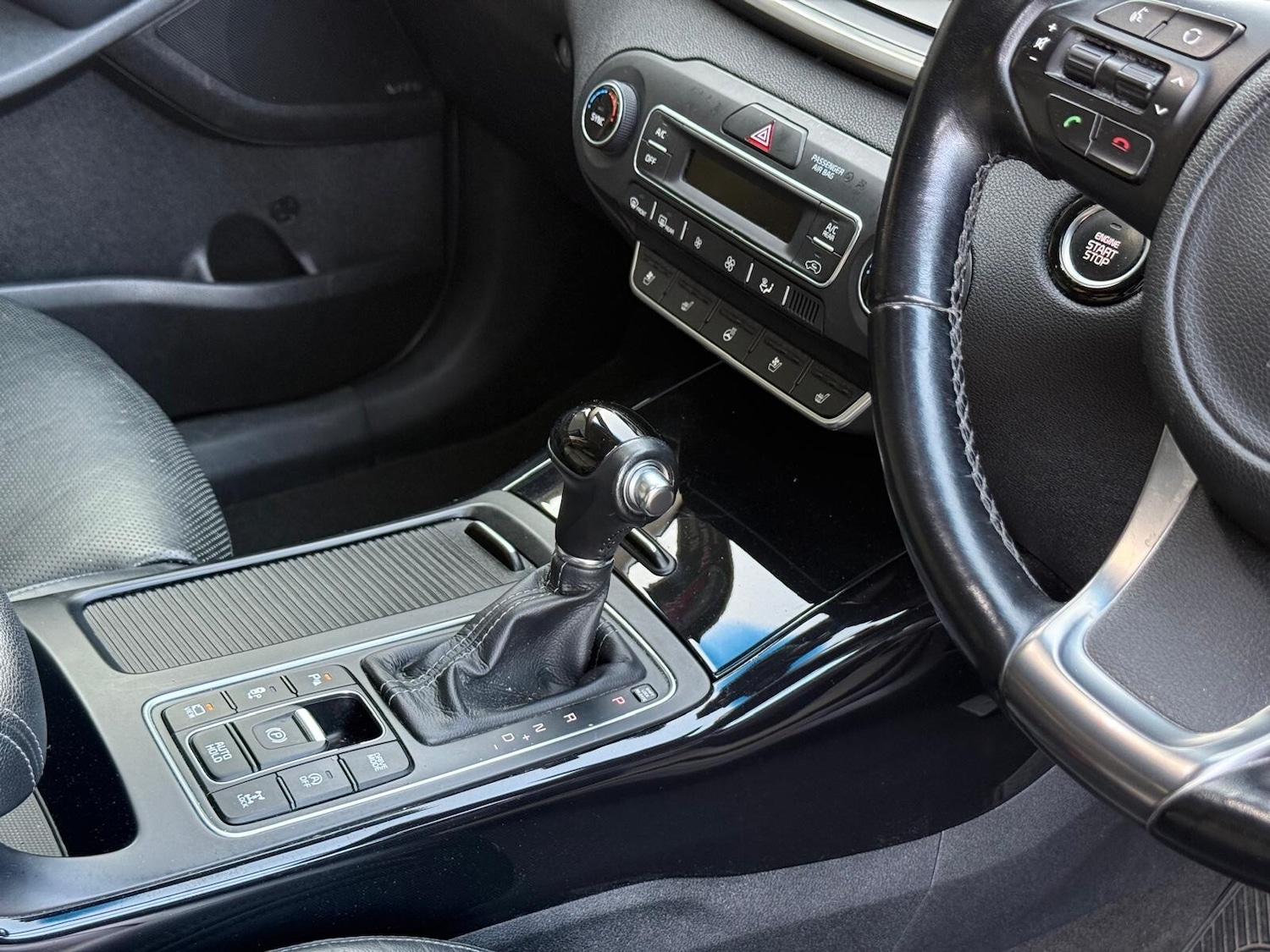 Used Kia Sorento 2015 for sale - 76415108: Photo 28