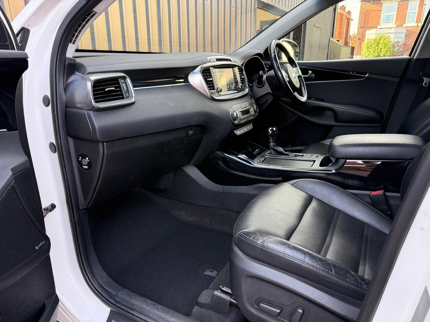 Used Kia Sorento 2015 for sale - 76415108: Photo 31