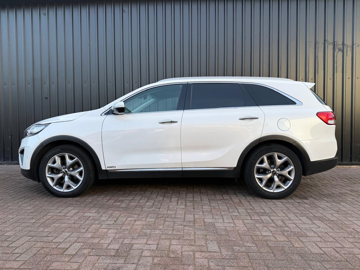 Used Kia Sorento 2015 for sale - 76415108: Photo 5