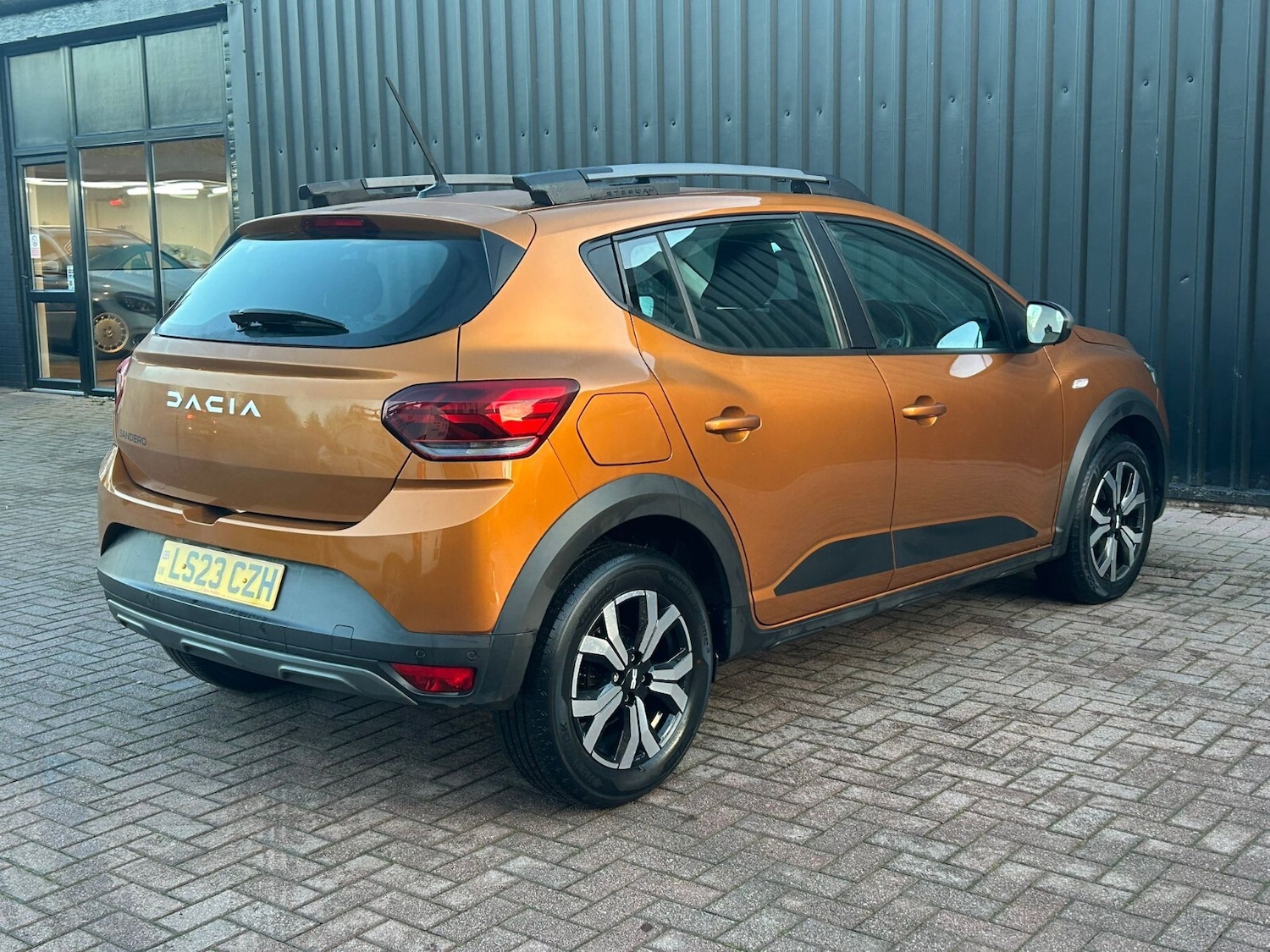 Used Dacia Sandero Stepway 2023 for sale - 76966491: Photo 10