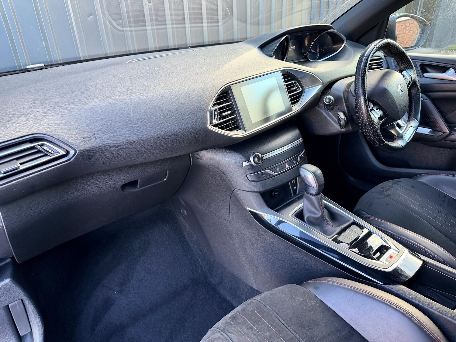 Used Peugeot 308 2015 for sale - 76372864: Photo 27