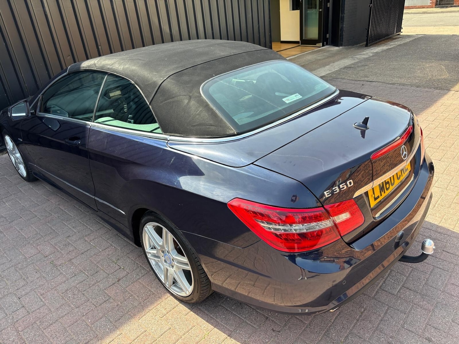 Used Mercedes-Benz E Class 2010 for sale - 76297289: Photo 11