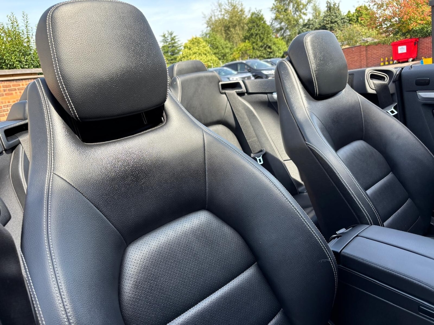 Used Mercedes-Benz E Class 2010 for sale - 76297289: Photo 27