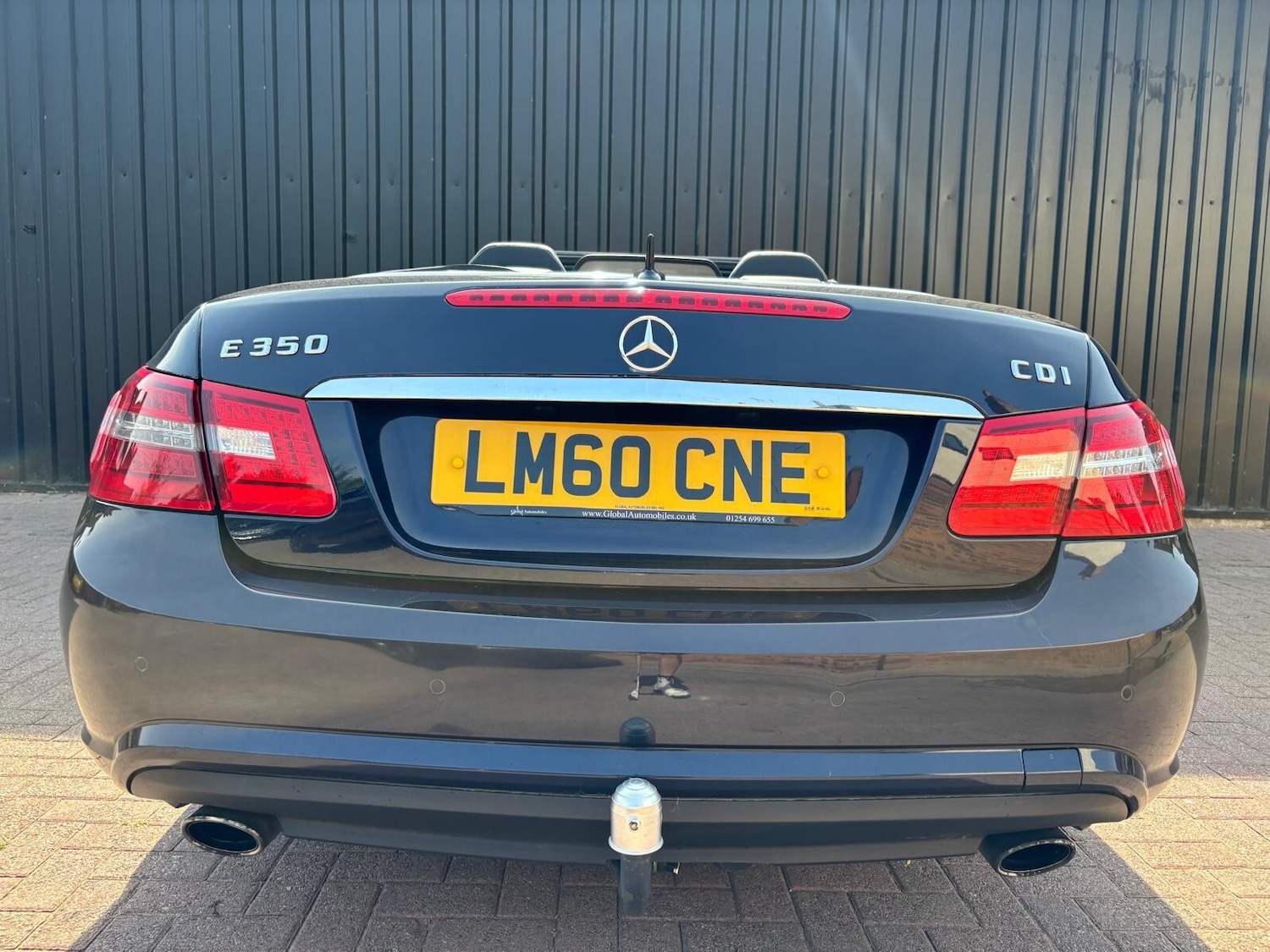 Used Mercedes-Benz E Class 2010 for sale - 76297289: Photo 8