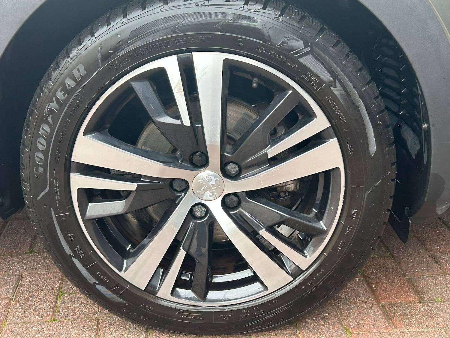 Used Peugeot 5008 2019 for sale - 76589897: Photo 14