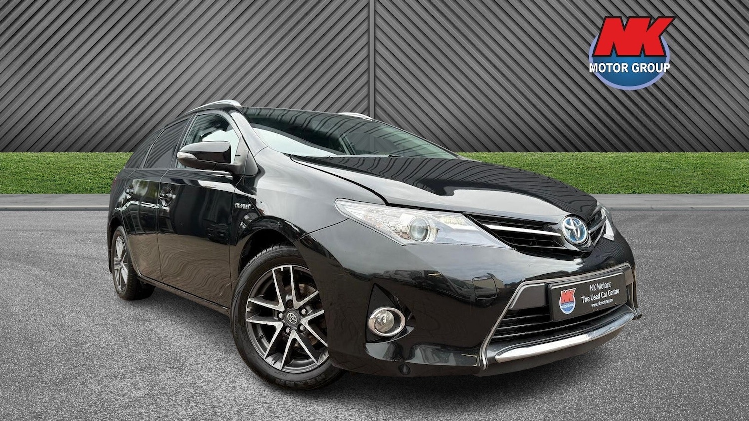 Used Toyota Auris 2014 for sale - 76623530: Photo 1