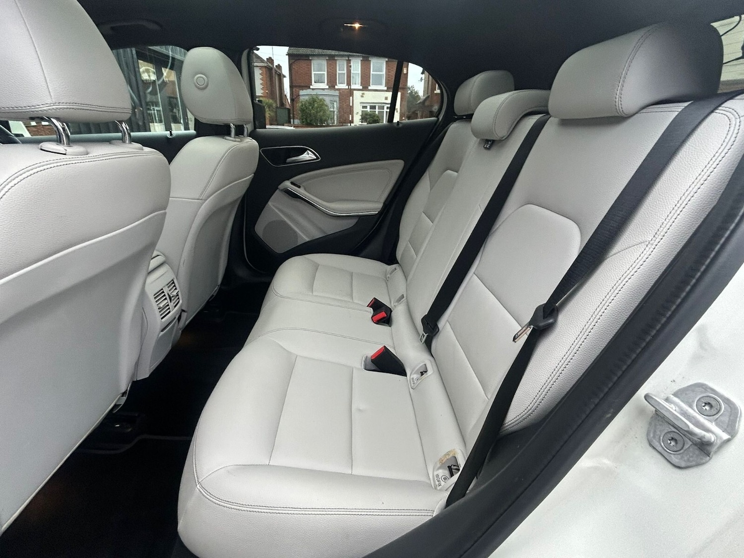 Used Mercedes-Benz GLA 2017 for sale - 77013011: Photo 20