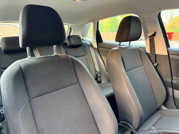 Used Volkswagen Polo 2019 for sale - 76217101: Photo 32