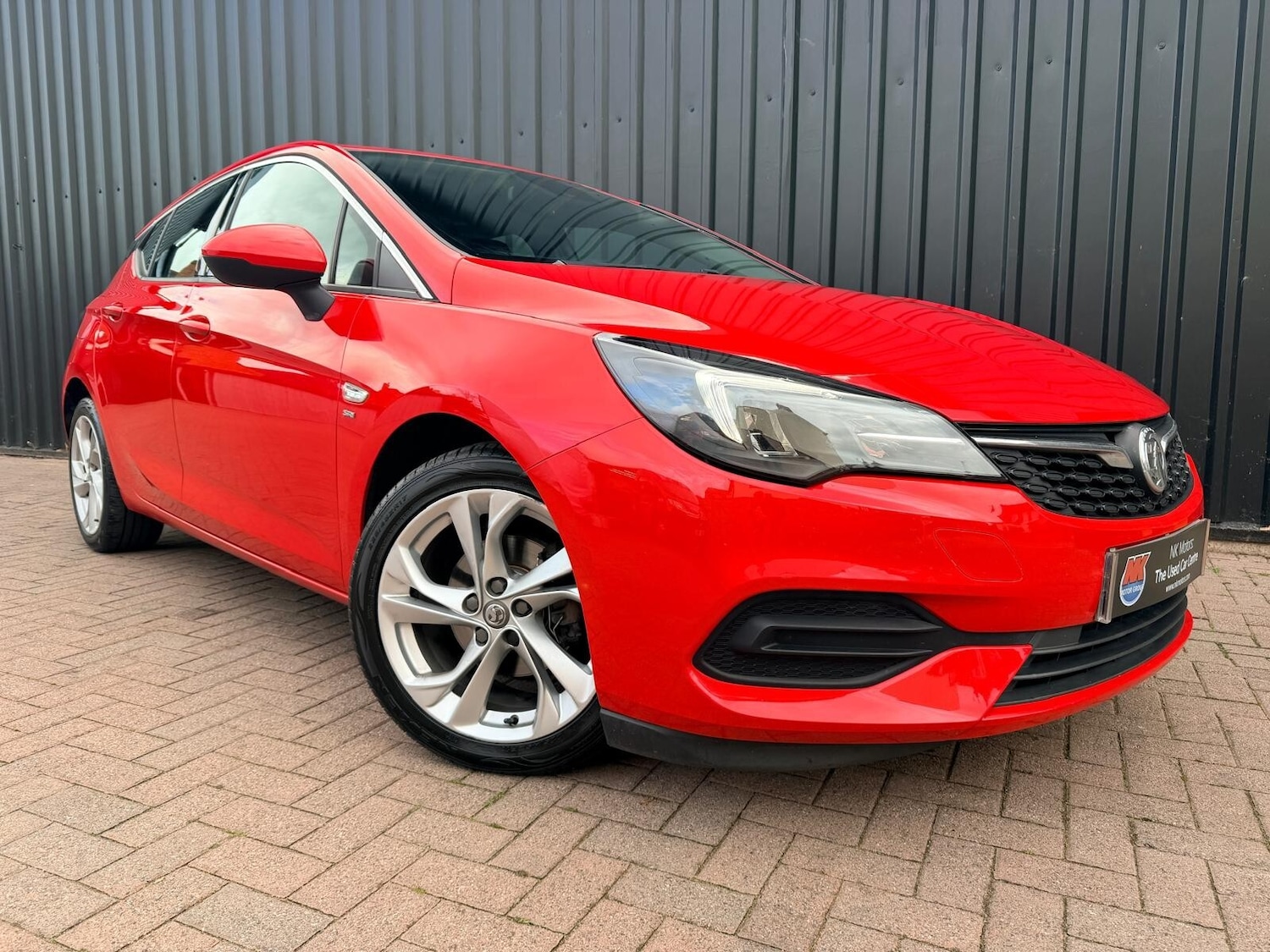 Used Vauxhall Astra 2021 for sale - 76361776: Photo 2