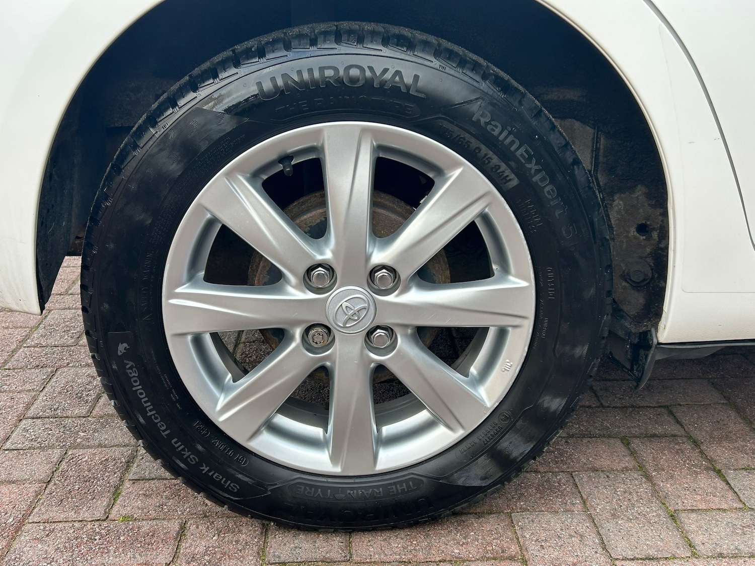 Used Toyota Yaris 2013 for sale - 76519463: Photo 12