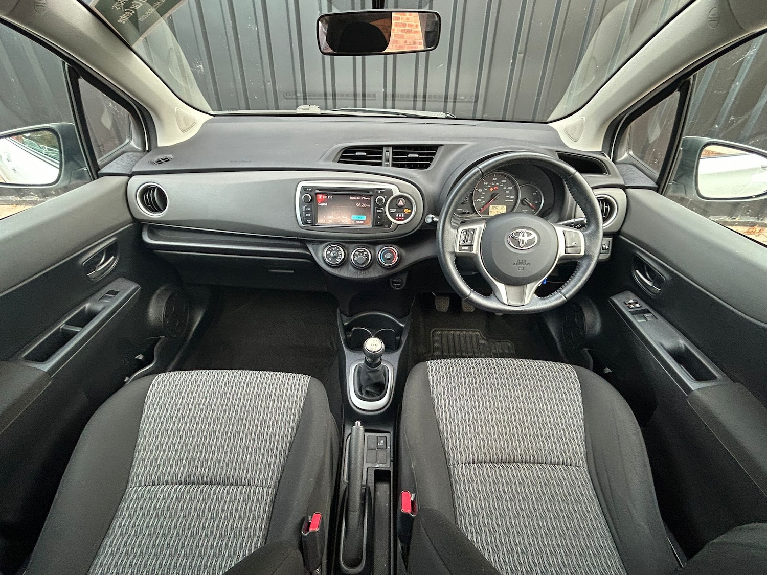 Used Toyota Yaris 2013 for sale - 76519463: Photo 20