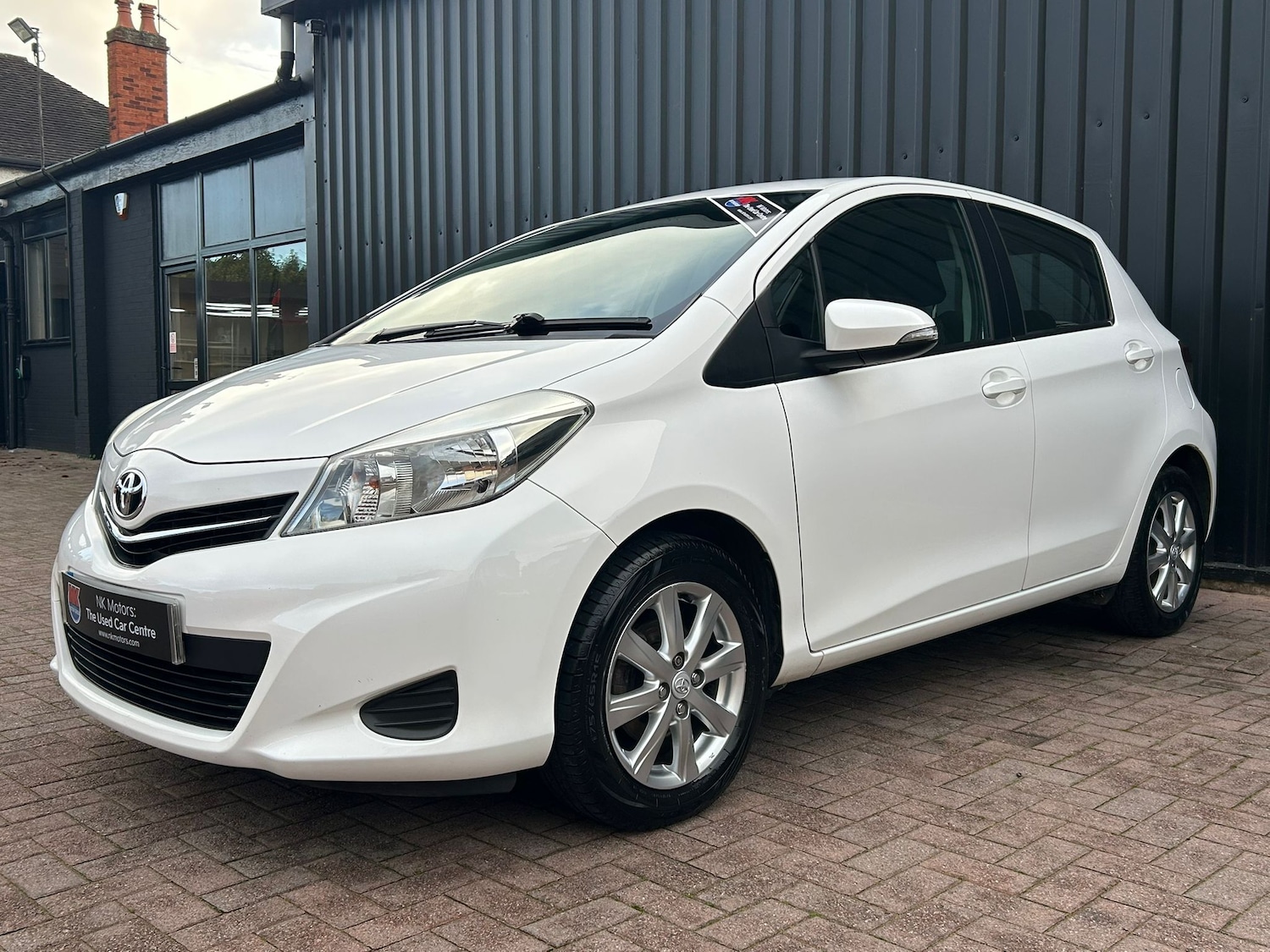 Used Toyota Yaris 2013 for sale - 76519463: Photo 4