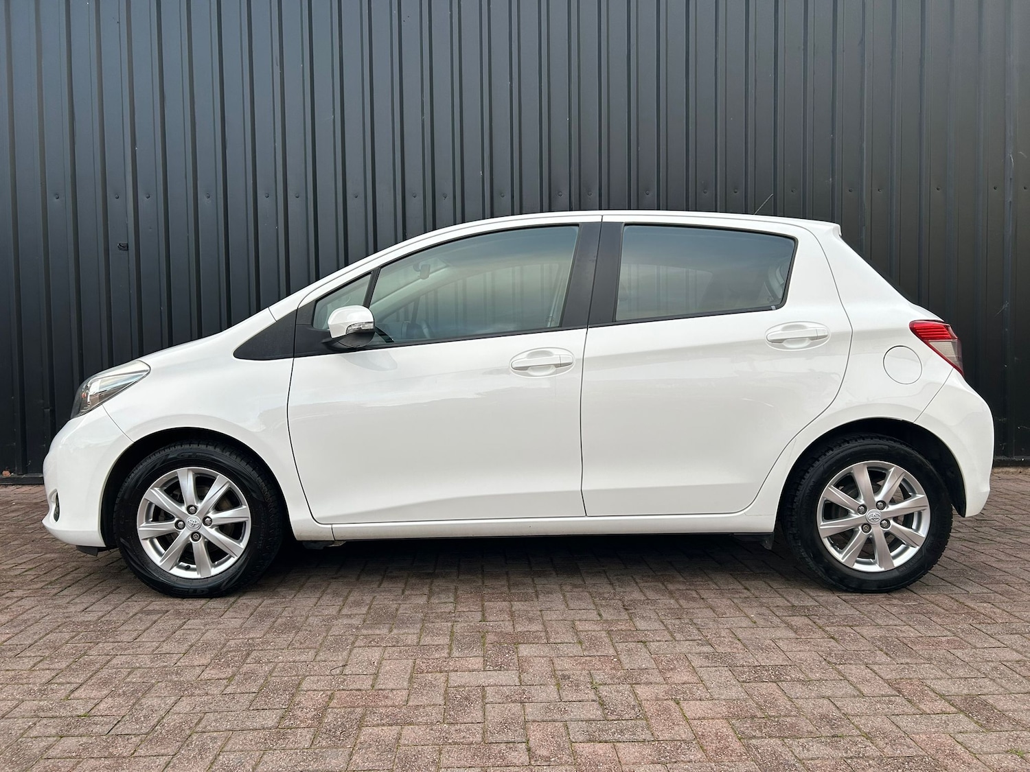 Used Toyota Yaris 2013 for sale - 76519463: Photo 7