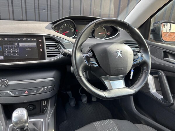 Used Peugeot 308 2016 for sale - 76241762: Photo 27