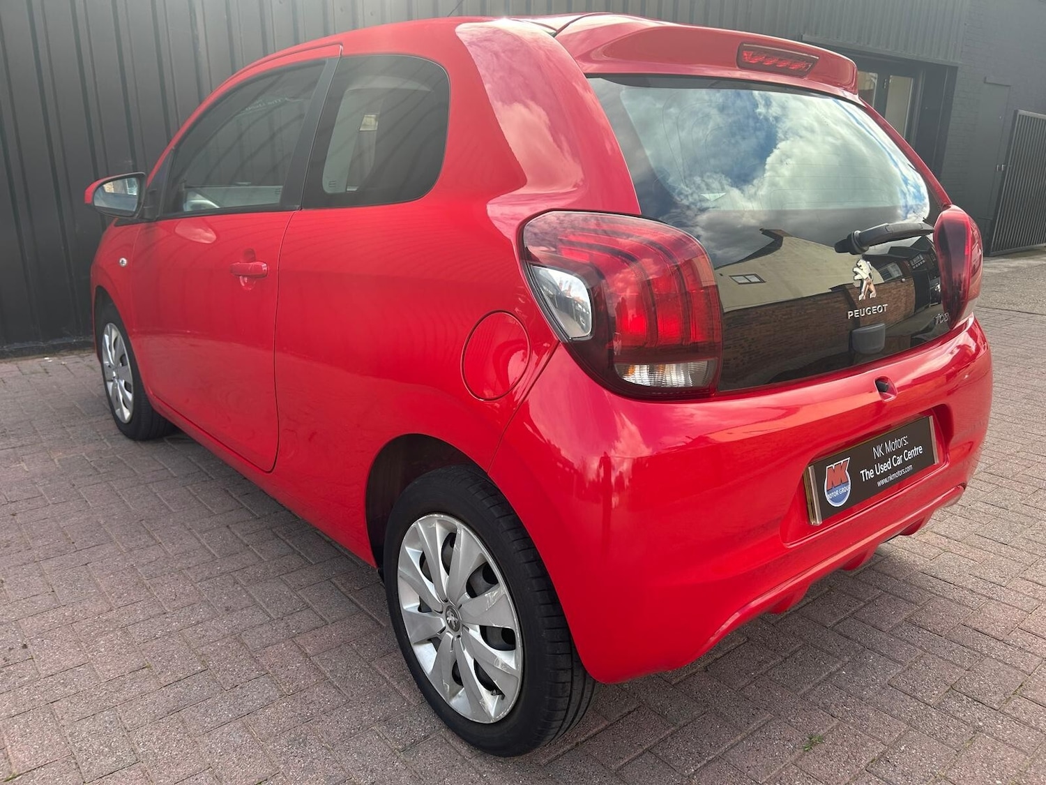 Vehicle 6