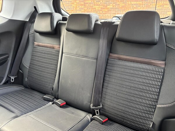 Used Peugeot 208 2013 for sale - 75636812: Photo 19