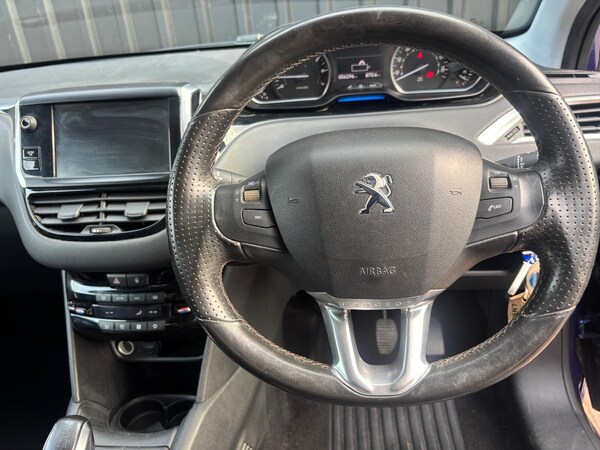 Used Peugeot 208 2013 for sale - 75636812: Photo 27