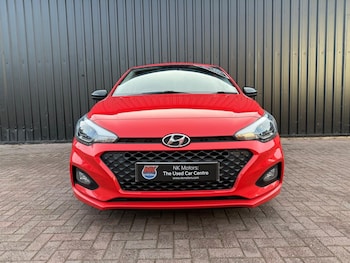 Used Hyundai i20 2019 for sale - 76420458: Photo
