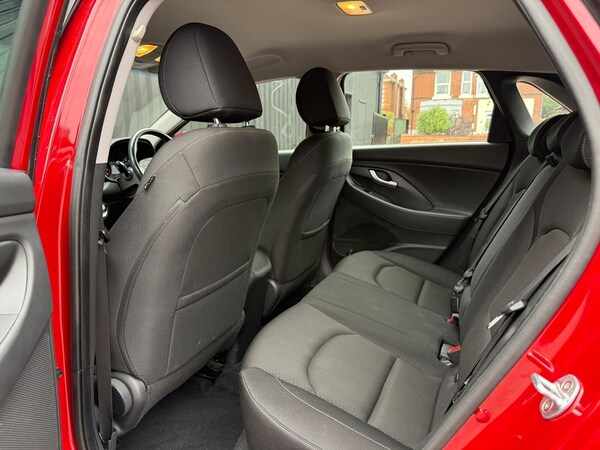 Used Hyundai i30 2018 for sale - 76302386: Photo 23