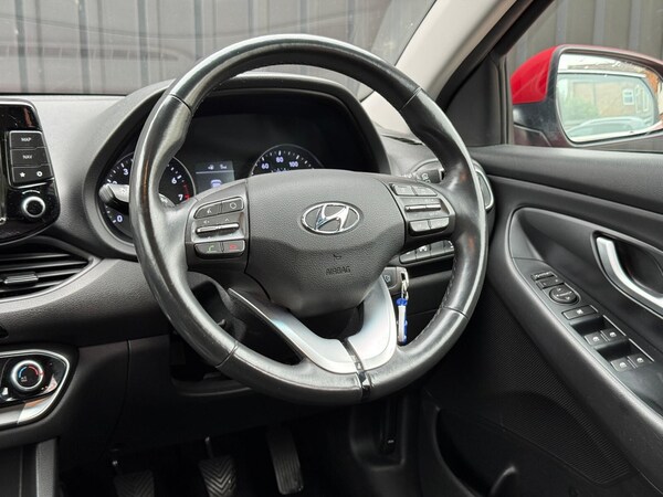 Used Hyundai i30 2018 for sale - 76302386: Photo 30