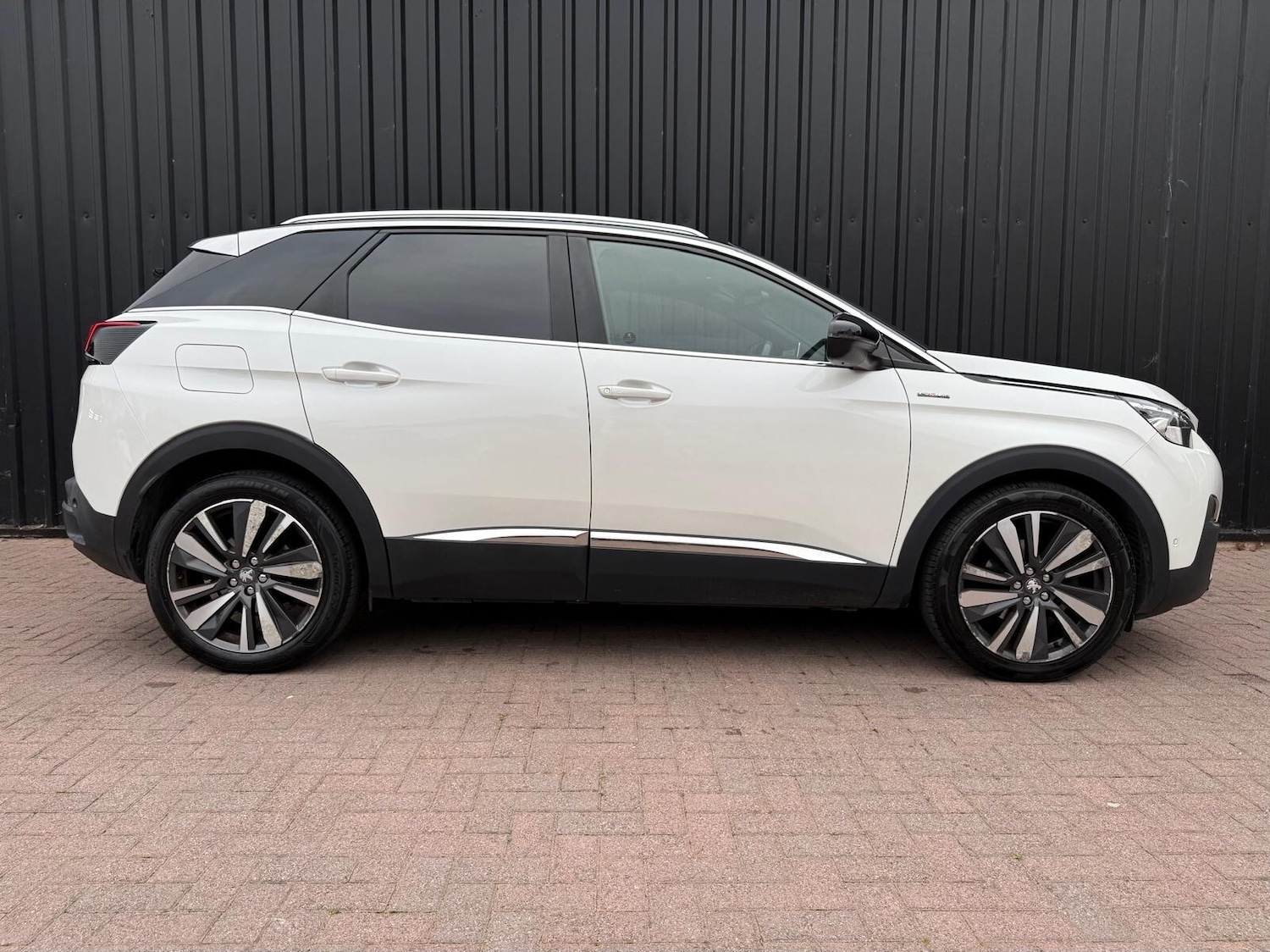 Used Peugeot 3008 2018 for sale - 76302384: Photo 13