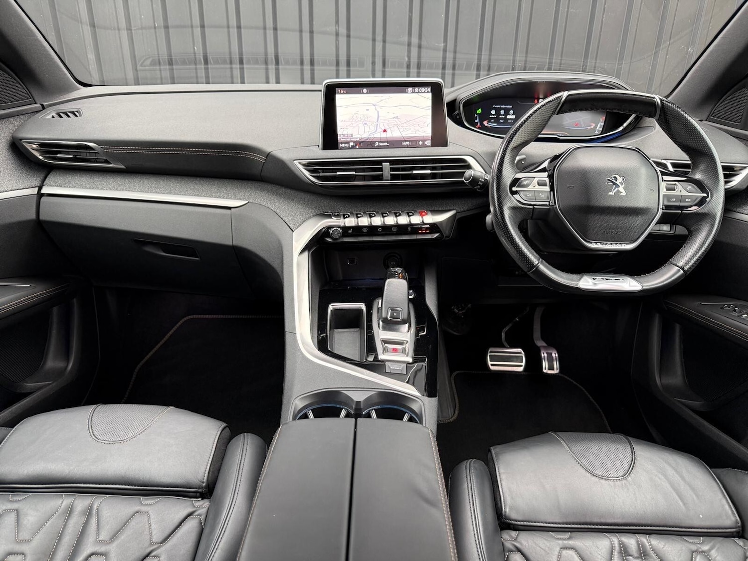 Used Peugeot 3008 2018 for sale - 76302384: Photo 22