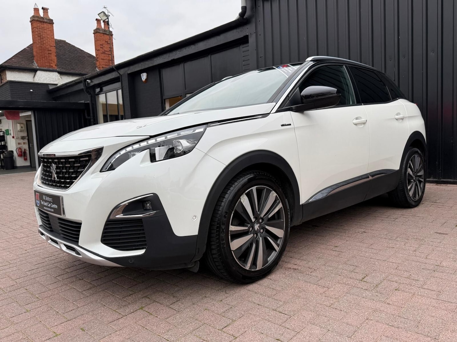 Used Peugeot 3008 2018 for sale - 76302384: Photo 5