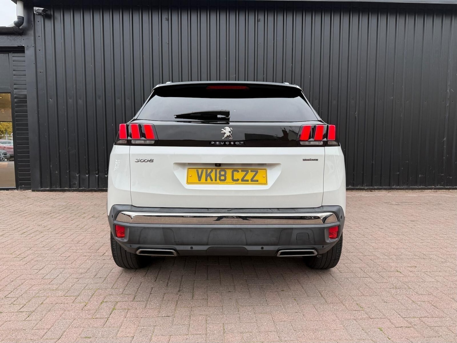 Used Peugeot 3008 2018 for sale - 76302384: Photo 8