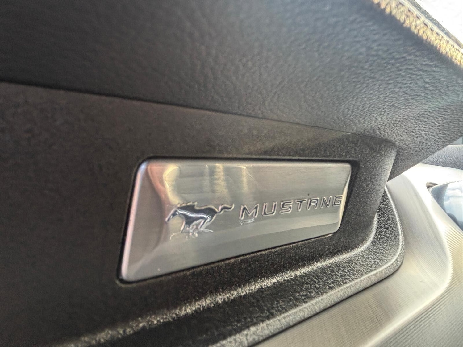 Used Ford Mustang 2020 for sale - 75996839: Photo 36