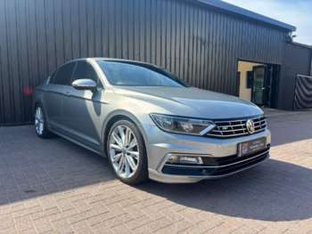 Used Volkswagen Passat 2017 for sale - 74527642: Photo