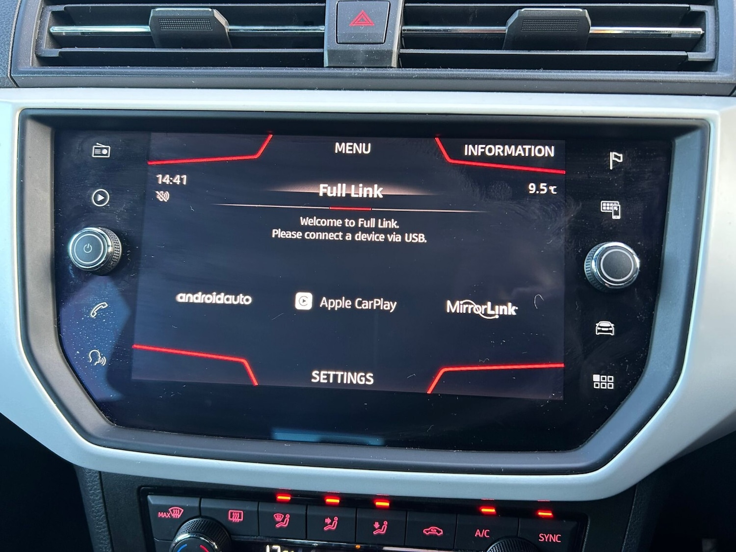 Used SEAT Arona 2018 for sale - 76788342: Photo 24