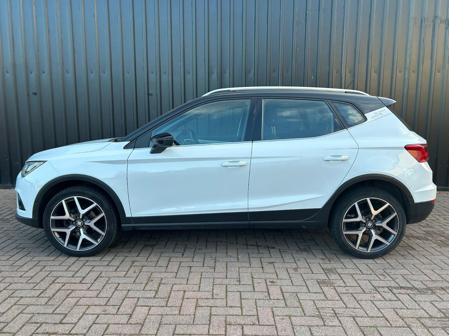 Used SEAT Arona 2018 for sale - 76788342: Photo 8