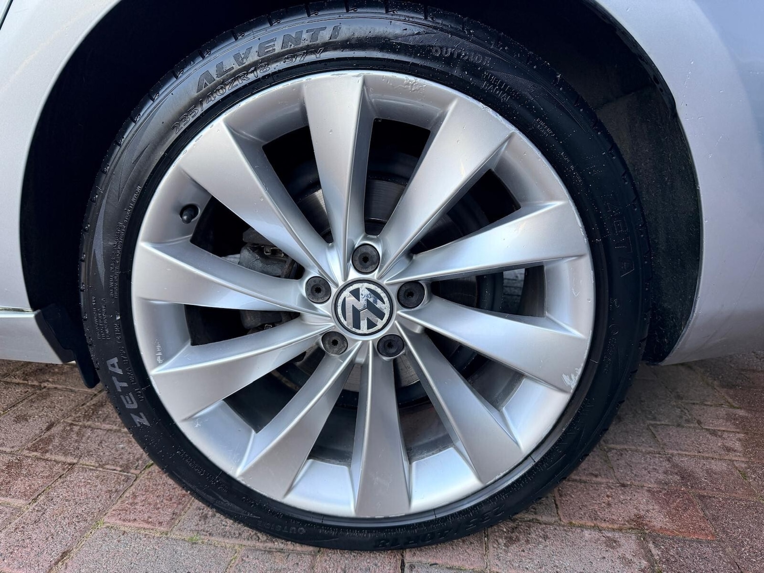 Used Volkswagen Passat 2010 for sale - 76372808: Photo 14