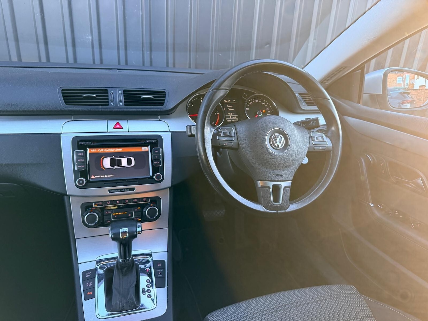 Used Volkswagen Passat 2010 for sale - 76372808: Photo 22