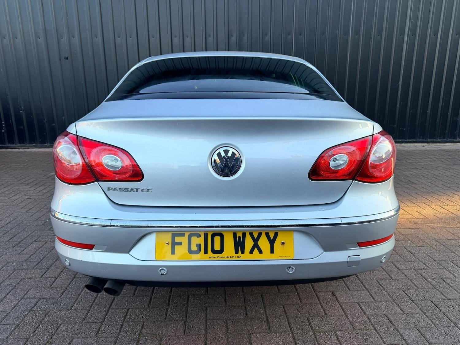 Used Volkswagen Passat 2010 for sale - 76372808: Photo 8